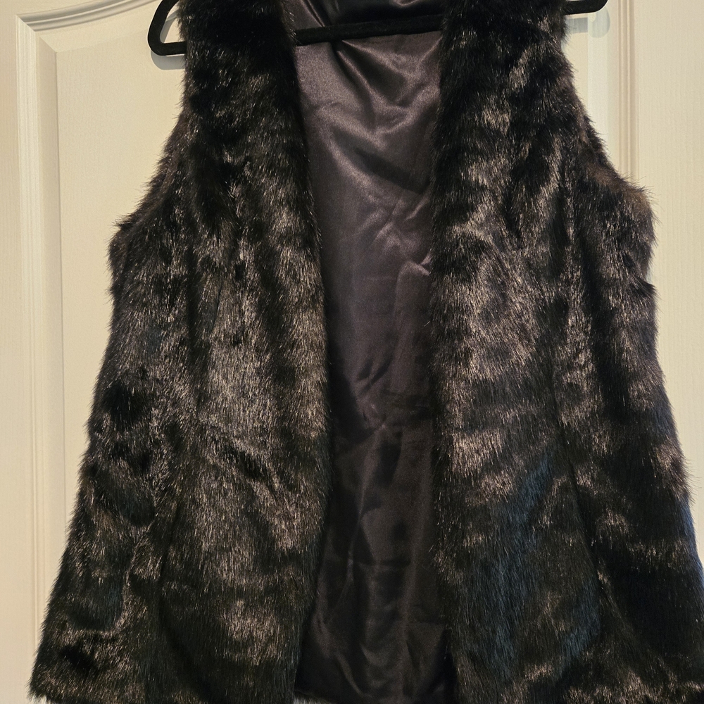 Vera Wang Black Faux Fur Vest